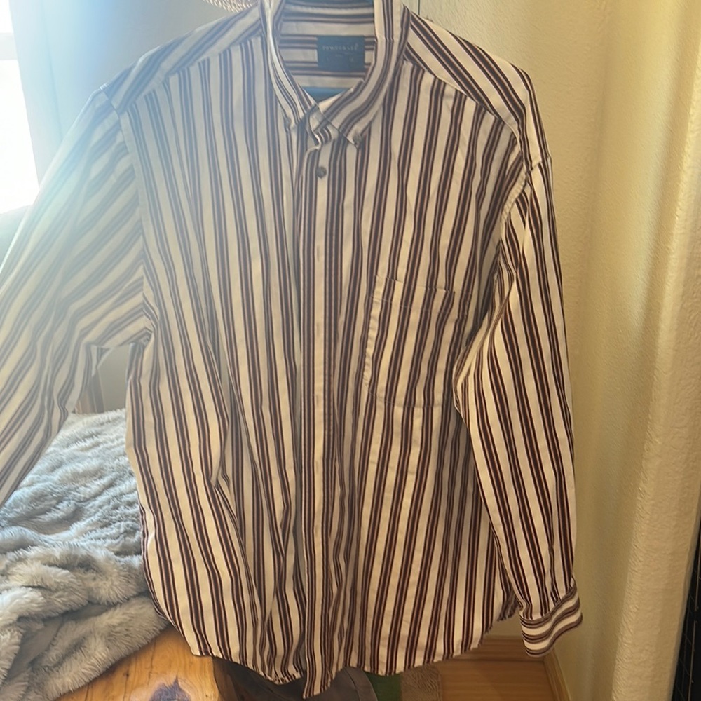 Towncraft Red and Tan Casual Button Down Shirt
